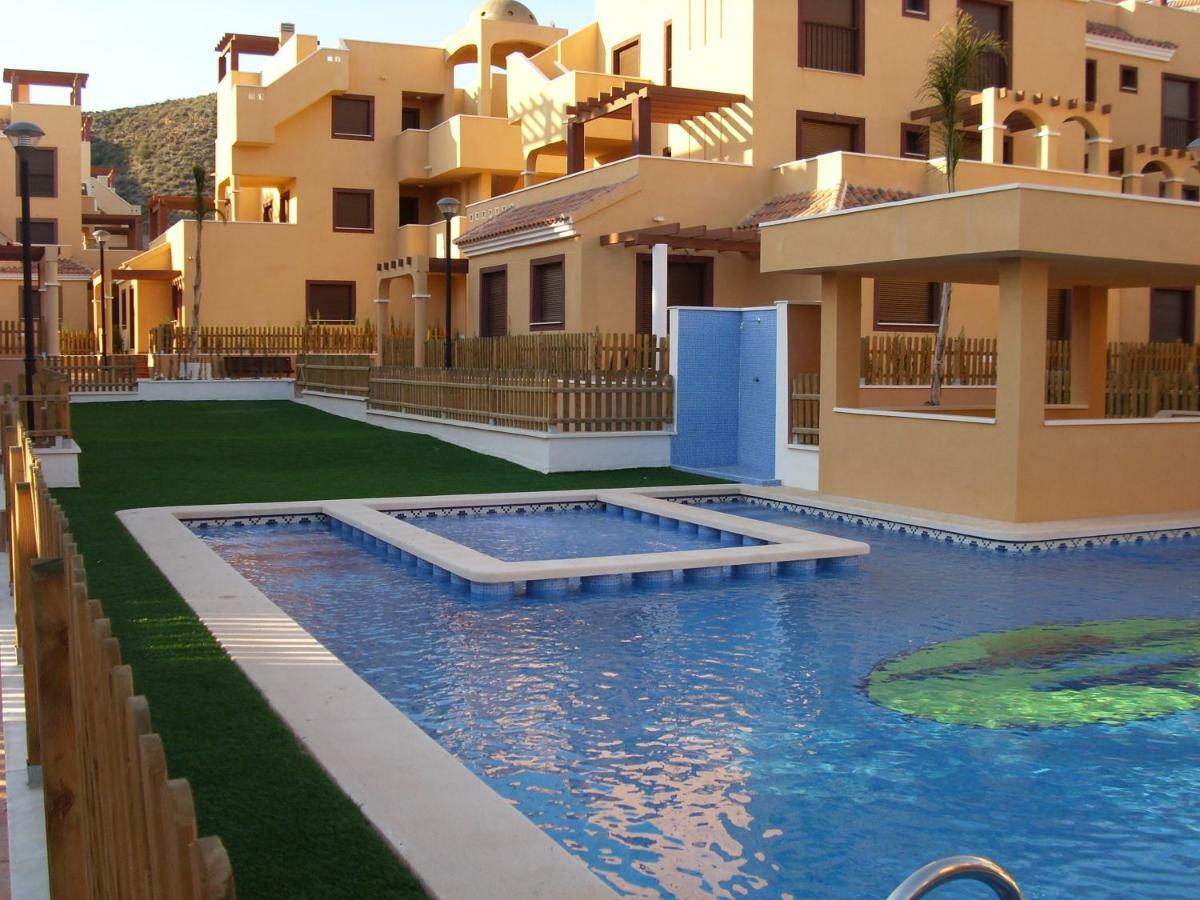 Maria Isabel En Collados Golf - Apartment